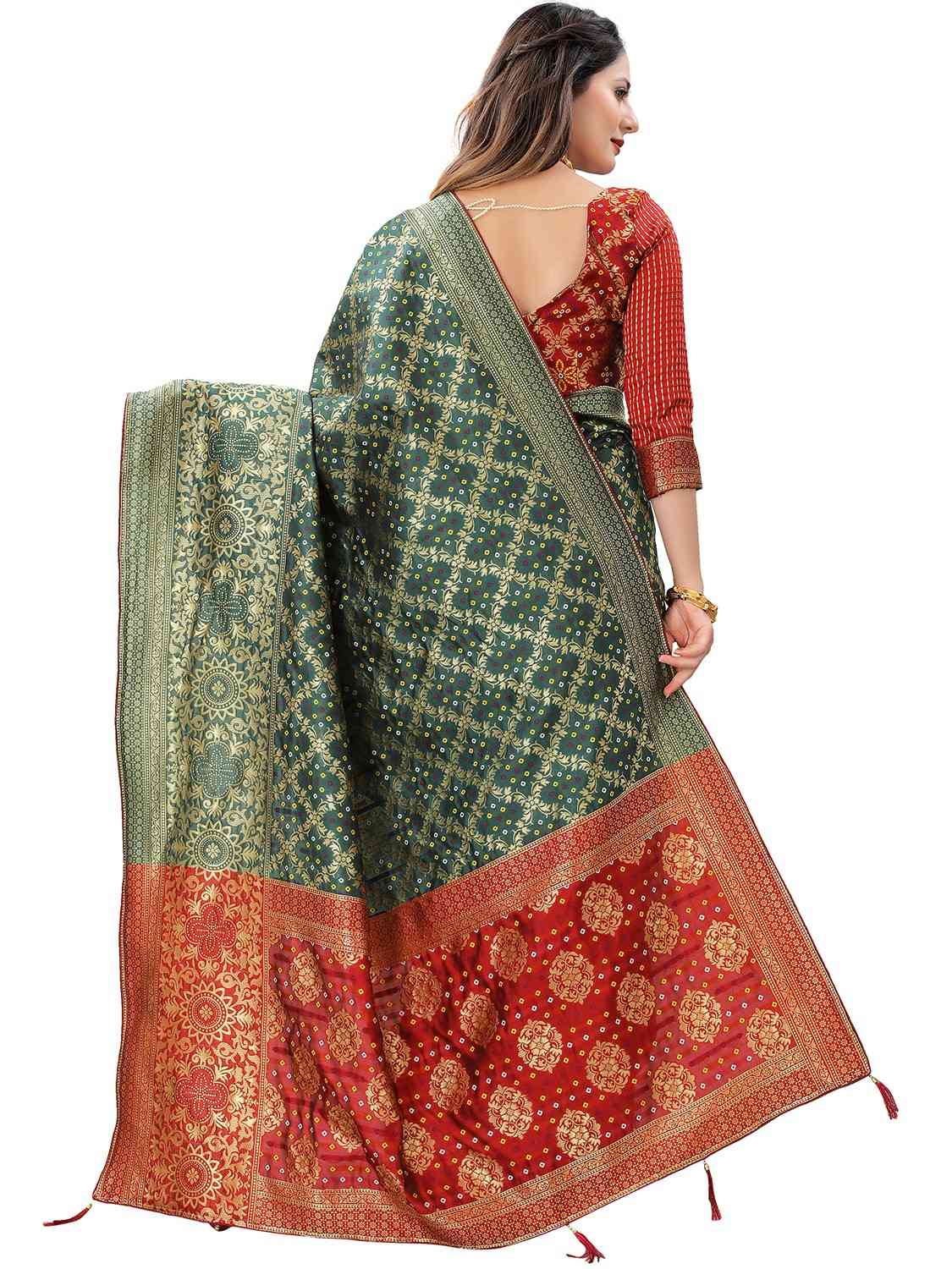 Catalog Designer Saree.