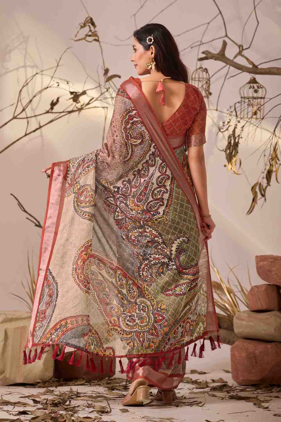 Catalog Designer Saree.
