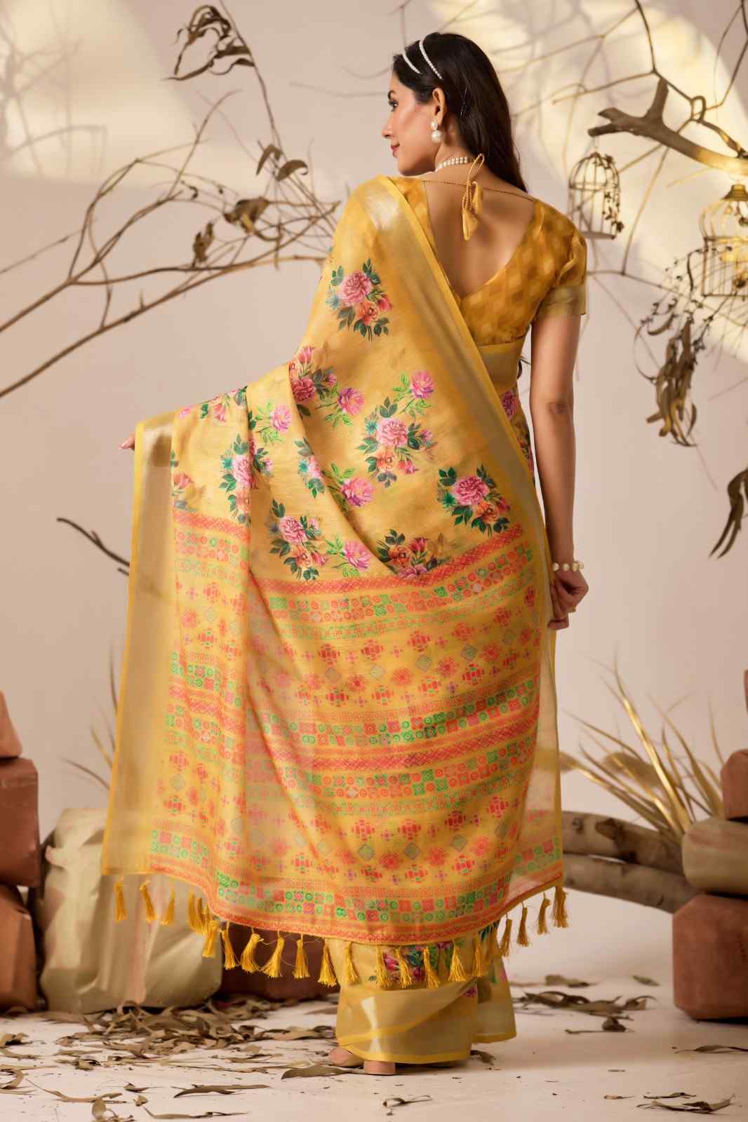 Catalog Designer Saree.