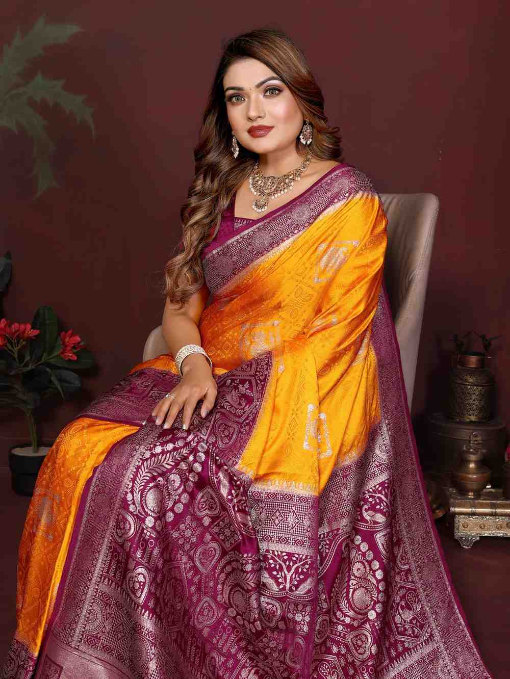 Catalog Designer Saree.