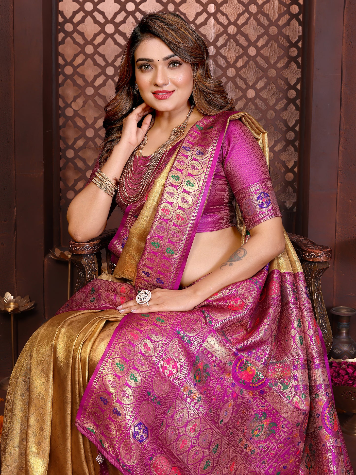 Catalog Designer Saree.