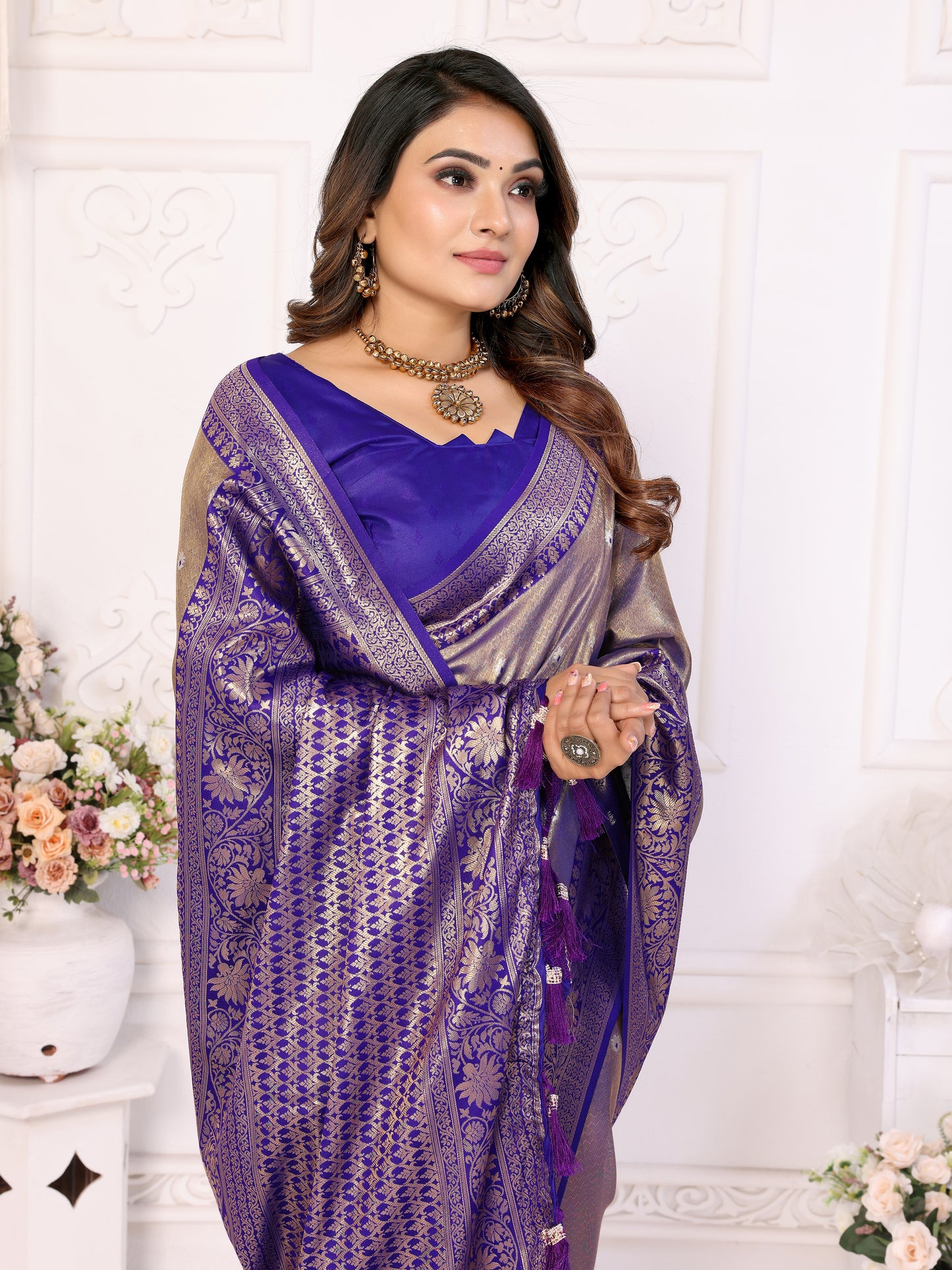 Catalog Designer Saree.