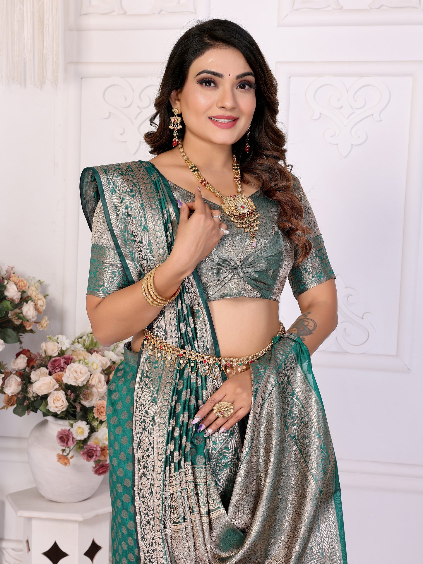Catalog Designer Saree.