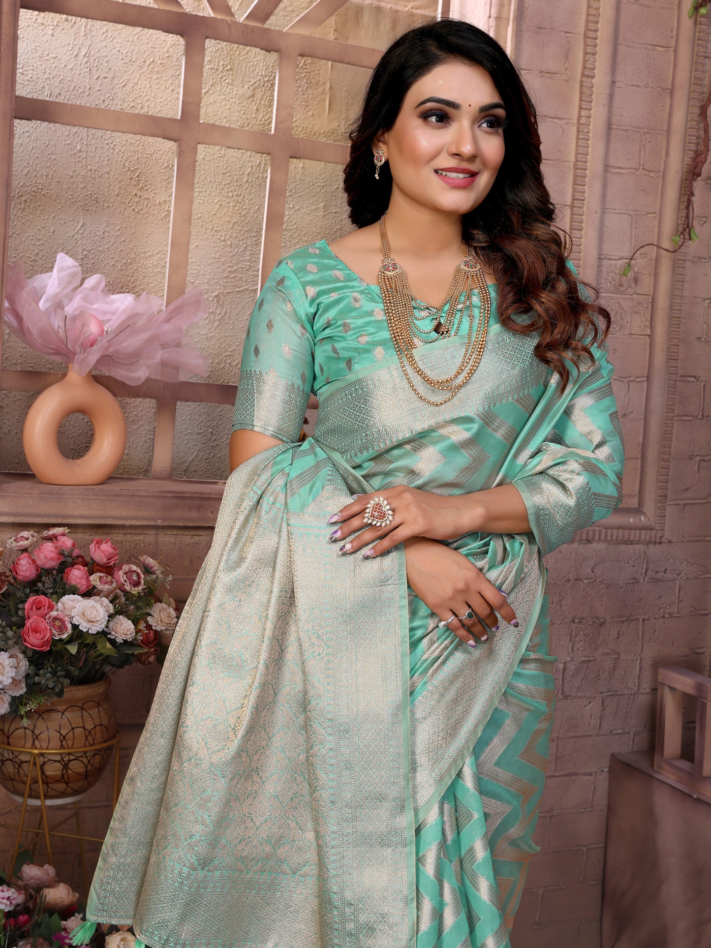 Catalog Designer Saree.