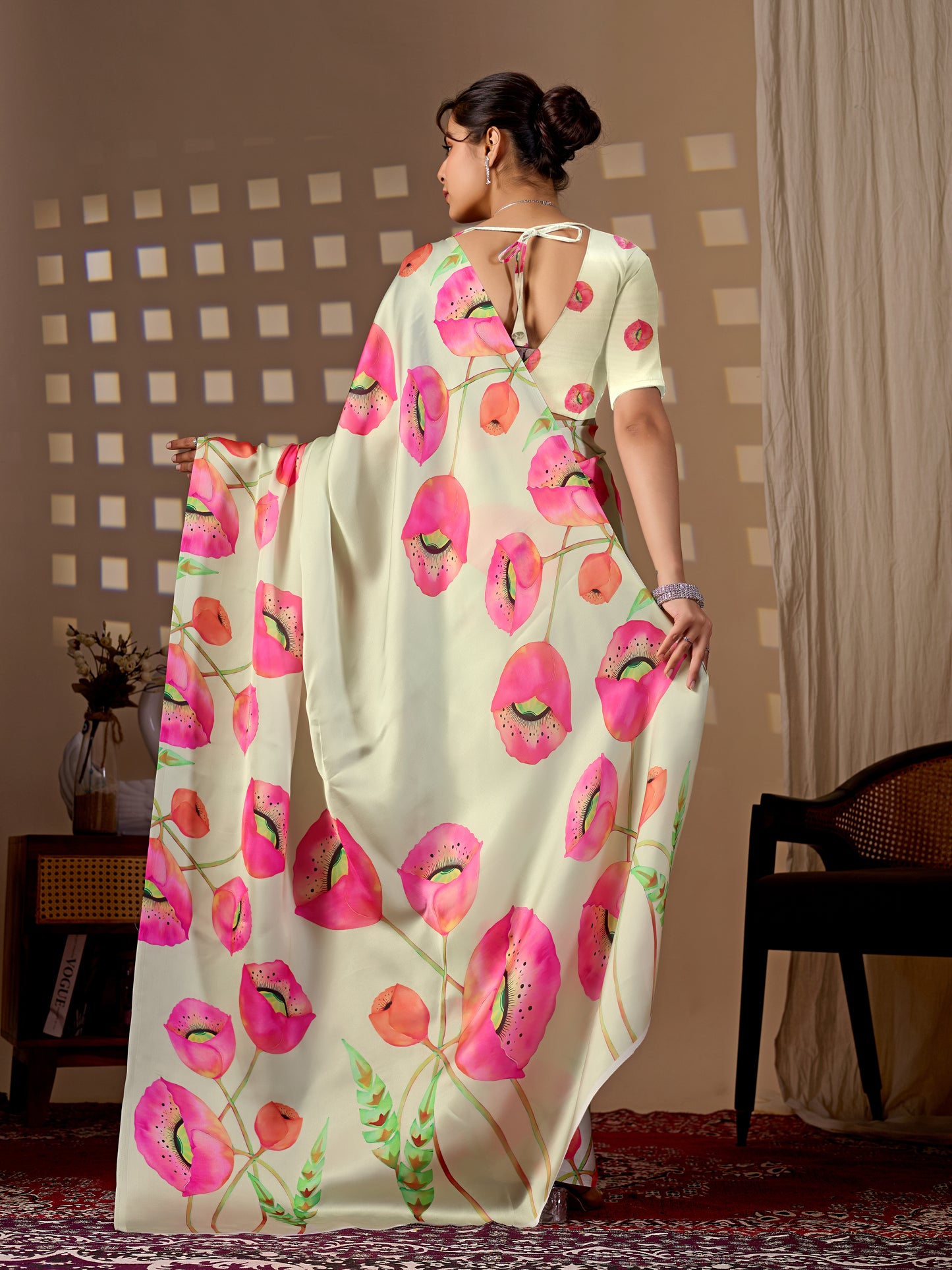 Catalog Designer Saree.