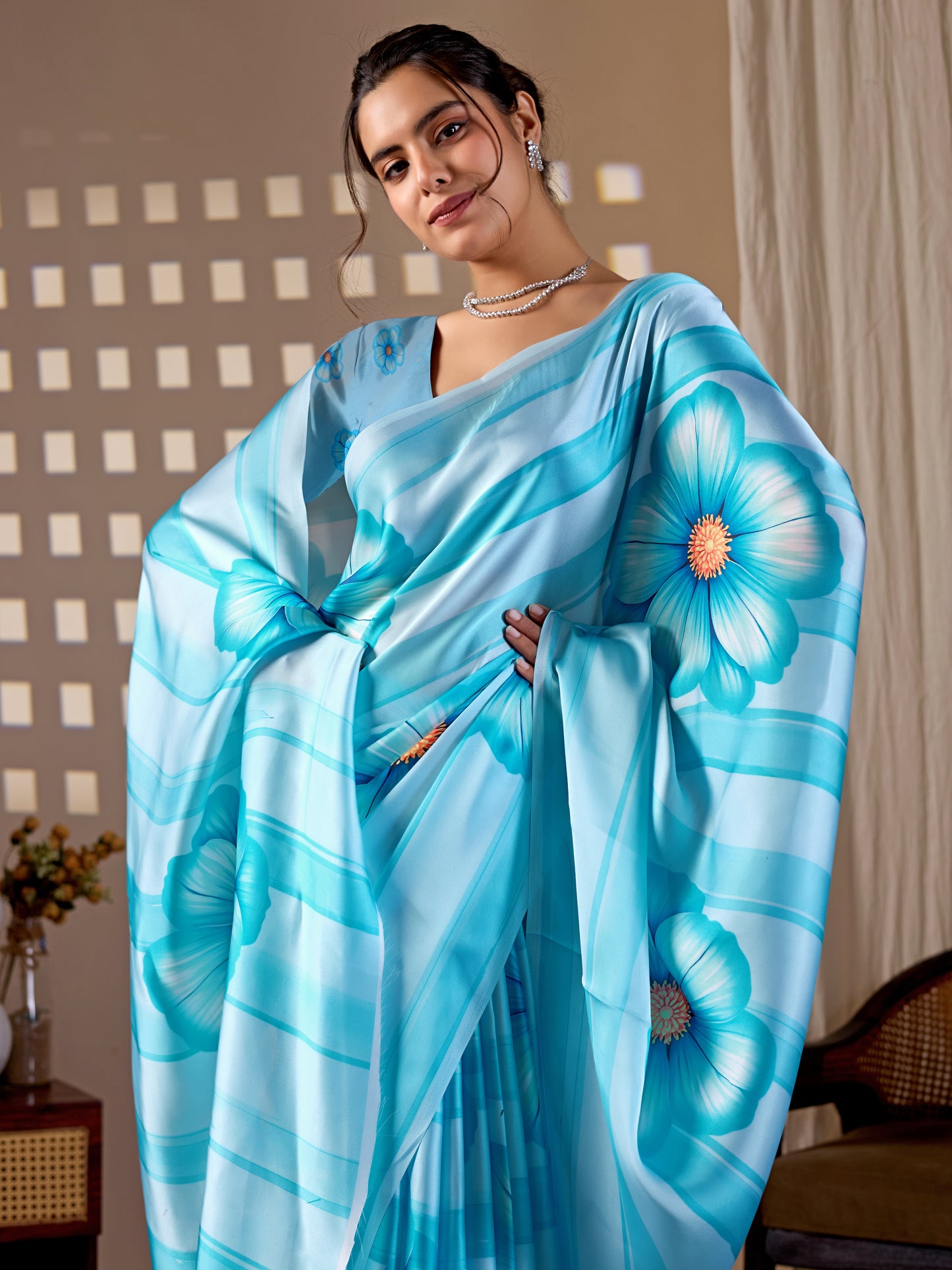 Catalog Designer Saree.