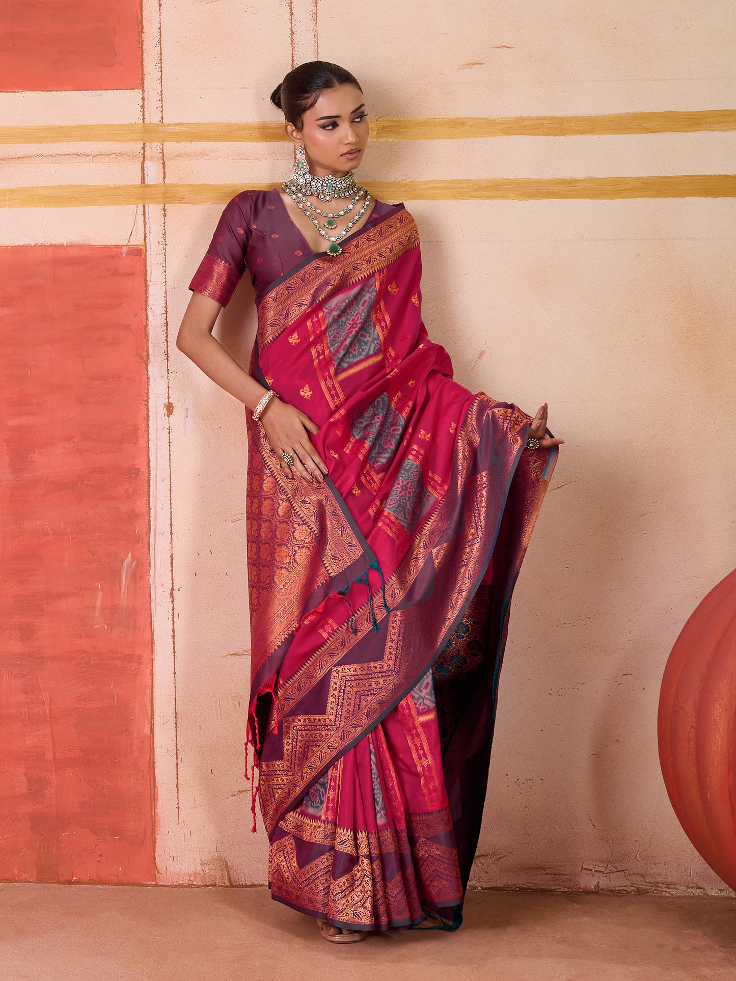 Catalog Designer Saree.