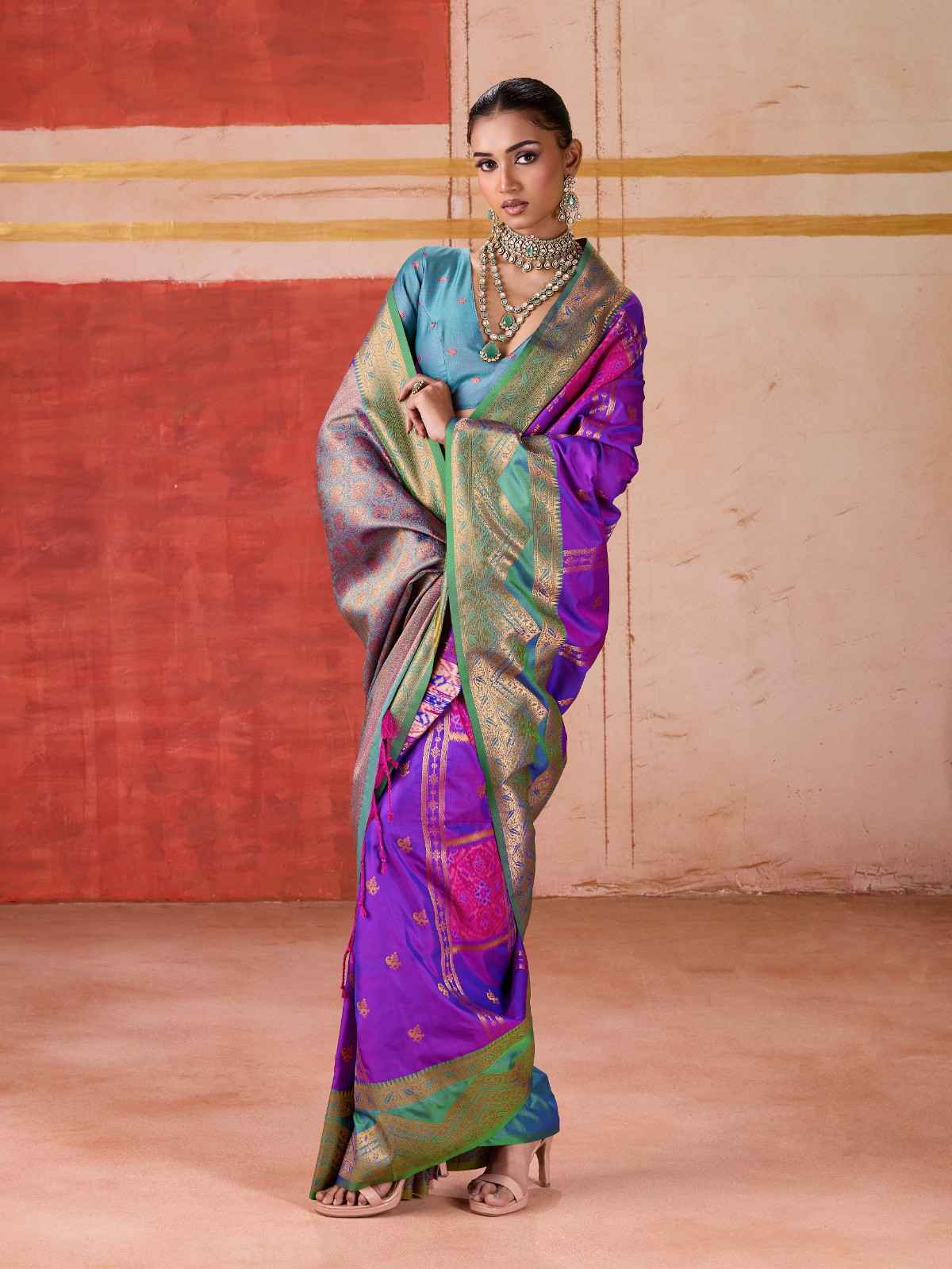 Catalog Designer Saree.