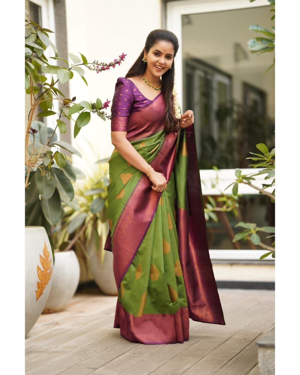Catalogue Designer Silk Saree