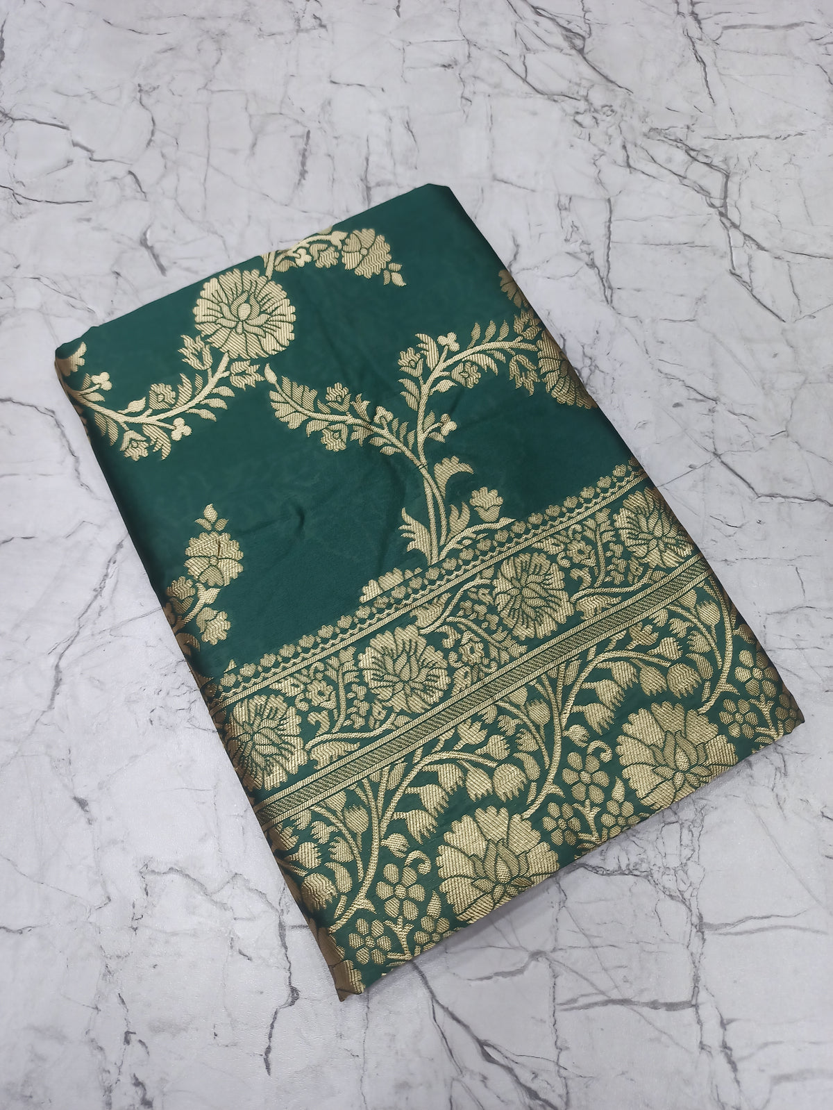 Catalogue Designer Silk Saree