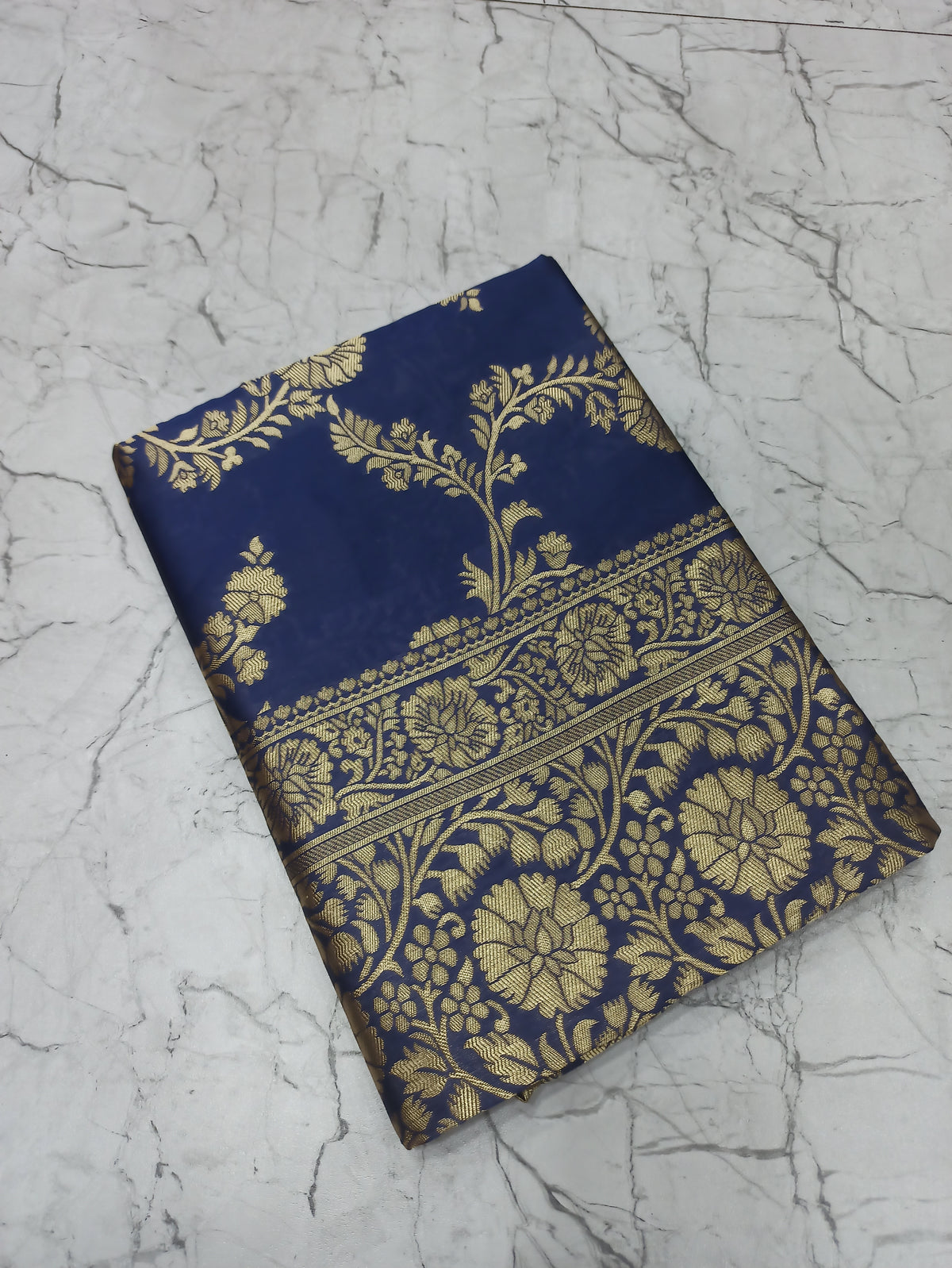 Catalogue Designer Silk Saree