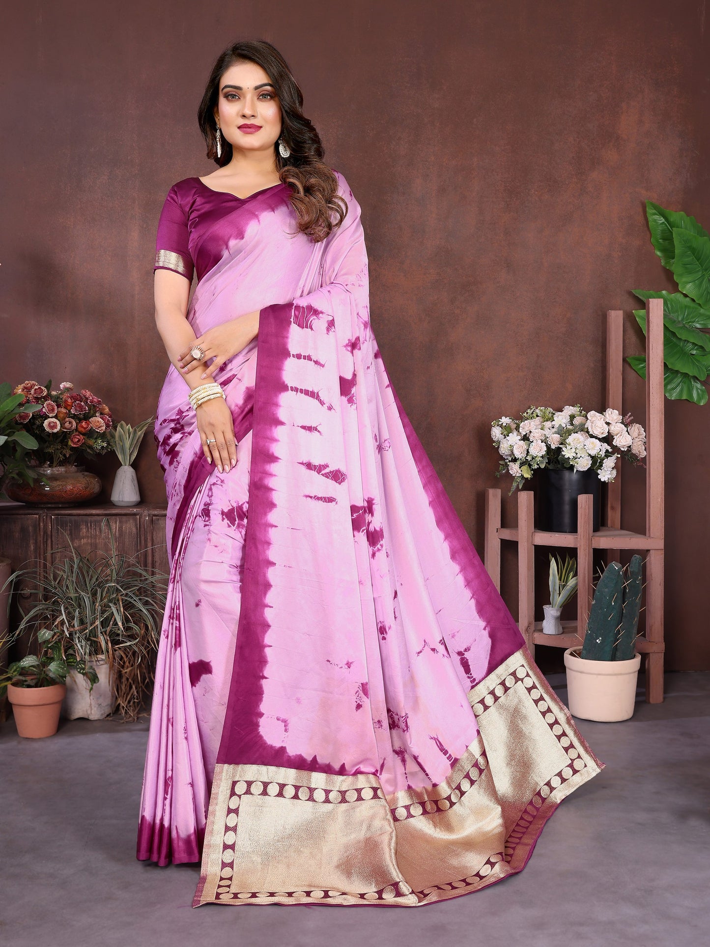 Catalog Designer Saree.