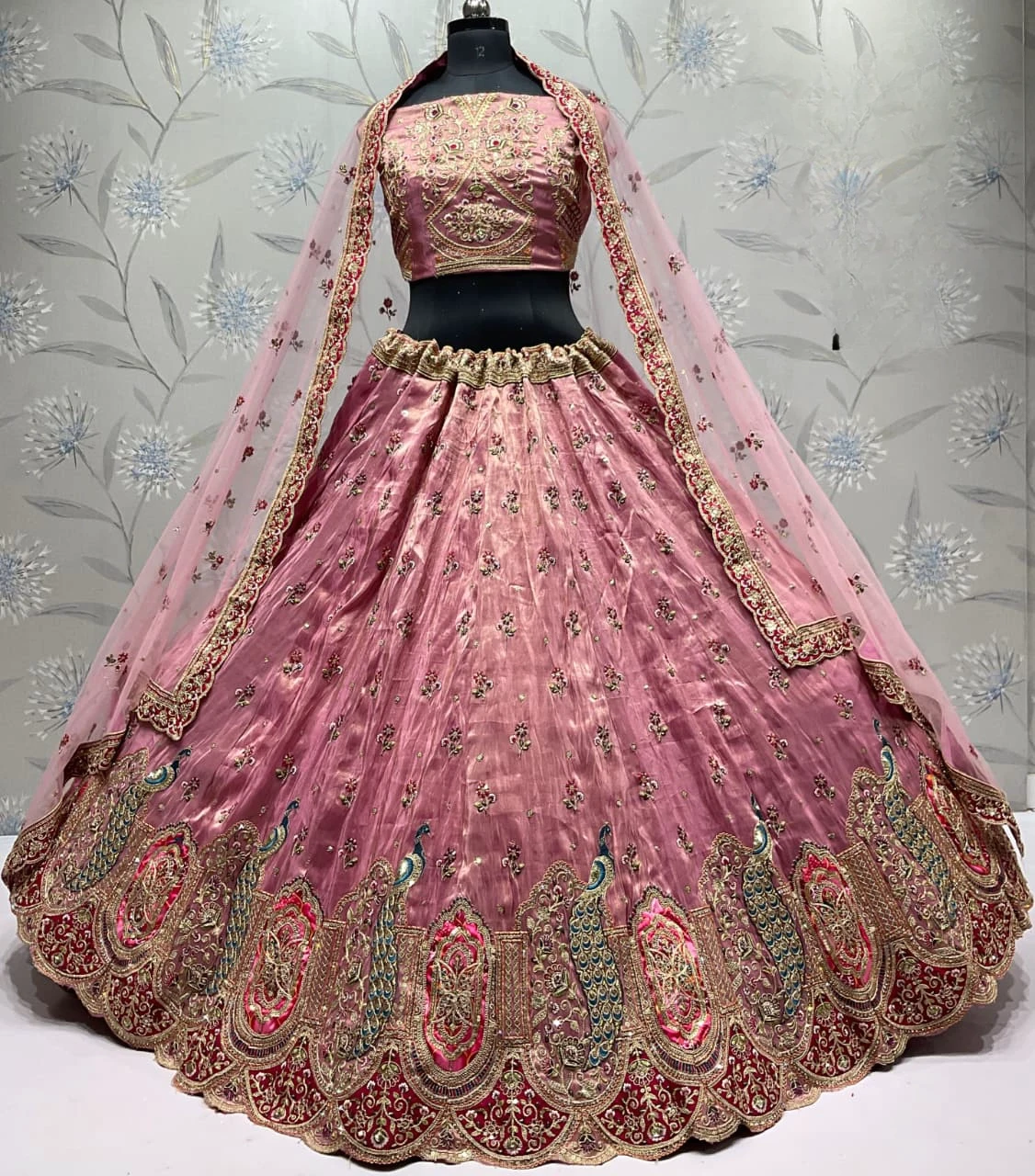Latest Semi Stitched Lehenga Choli With Dupatta.