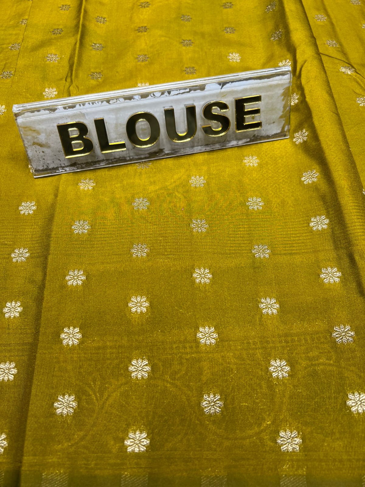 Artificial / Mix Crape Sarees ( Semi Crape )