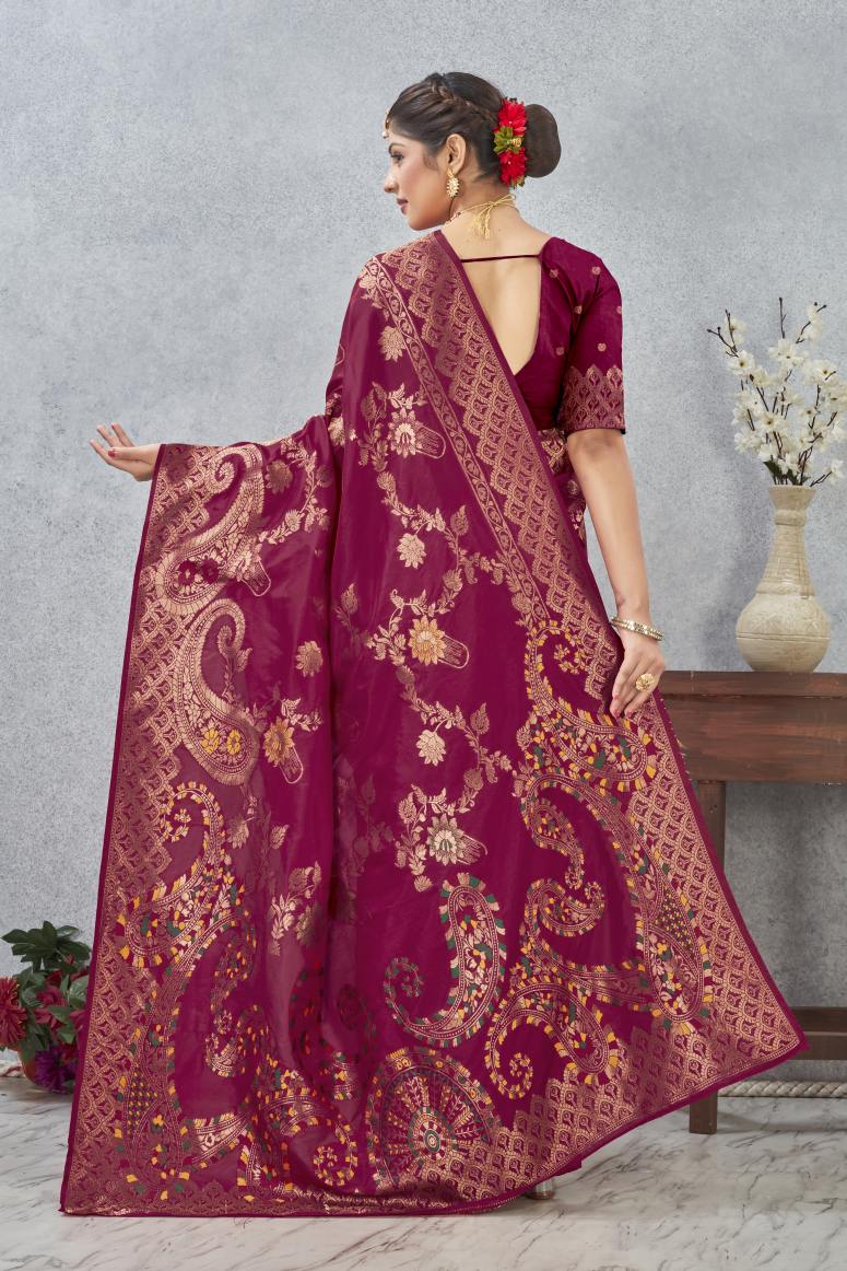 Catalog Designer Saree.