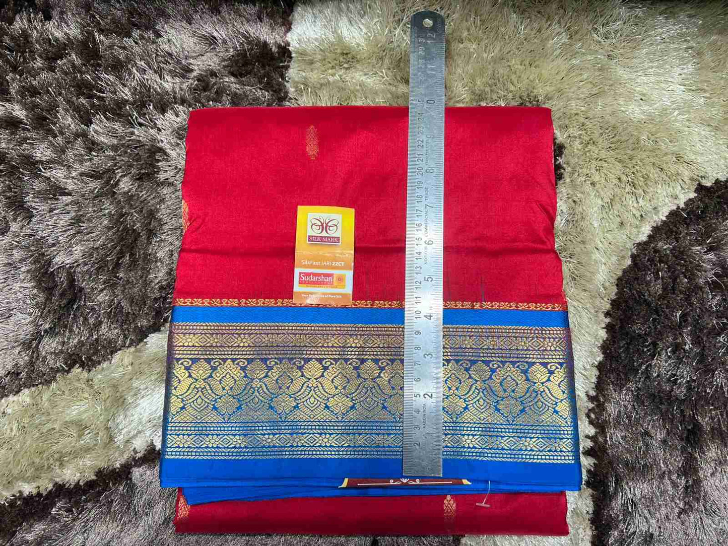 Pure Kanchipuram Silk Saree 9 Yards.