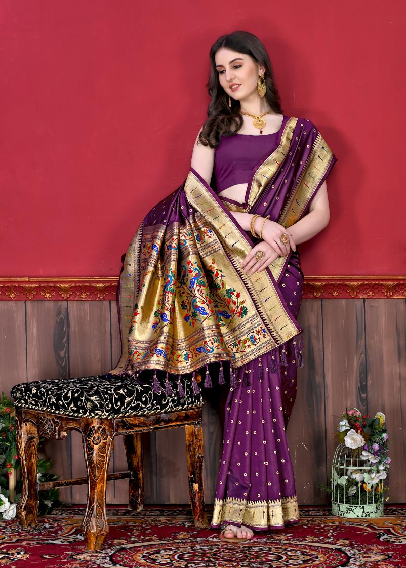 Catalog Designer Saree