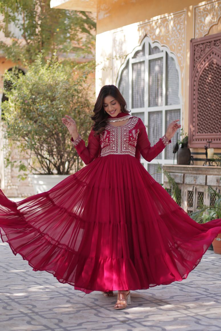 Latest ReadyMade Gowns And Dupatta. – Sudarshansarees
