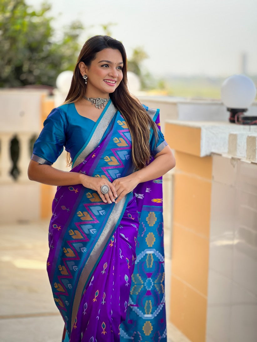 Catalog Designer Saree.