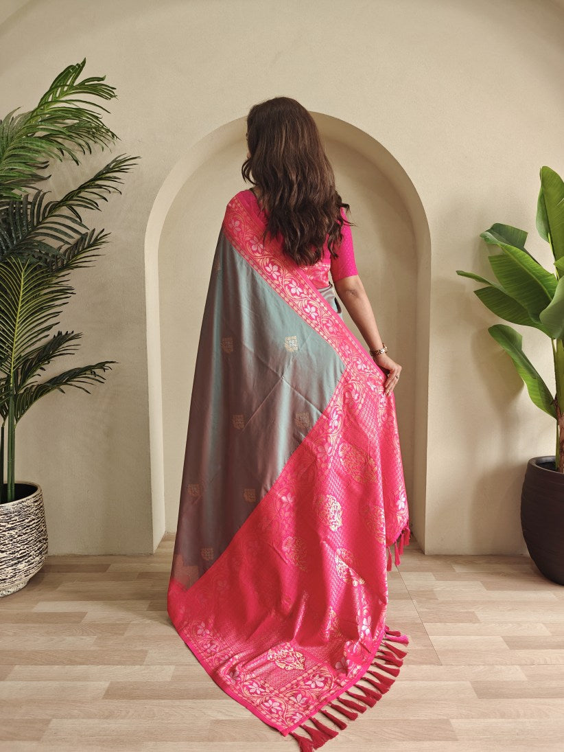 Catalog Designer Saree.