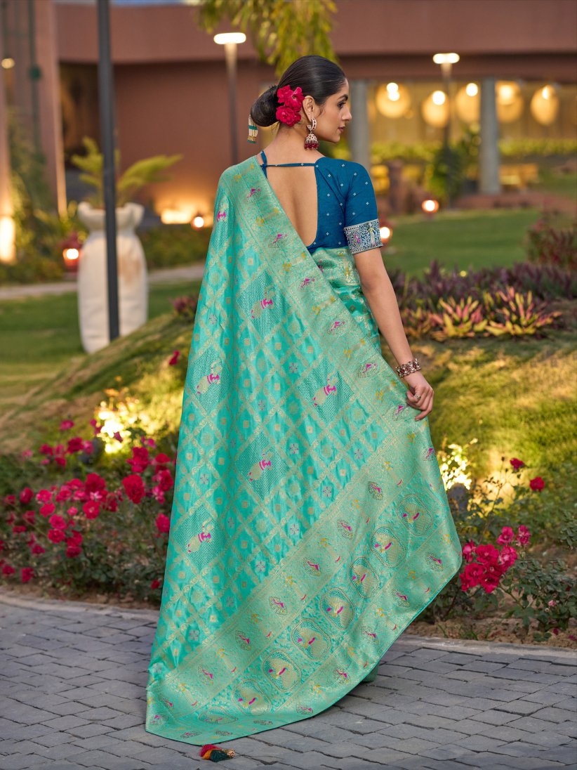 Catalog Designer Saree.