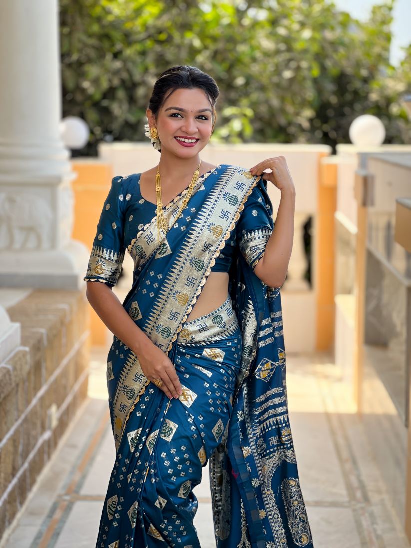 Catalog Designer Saree.