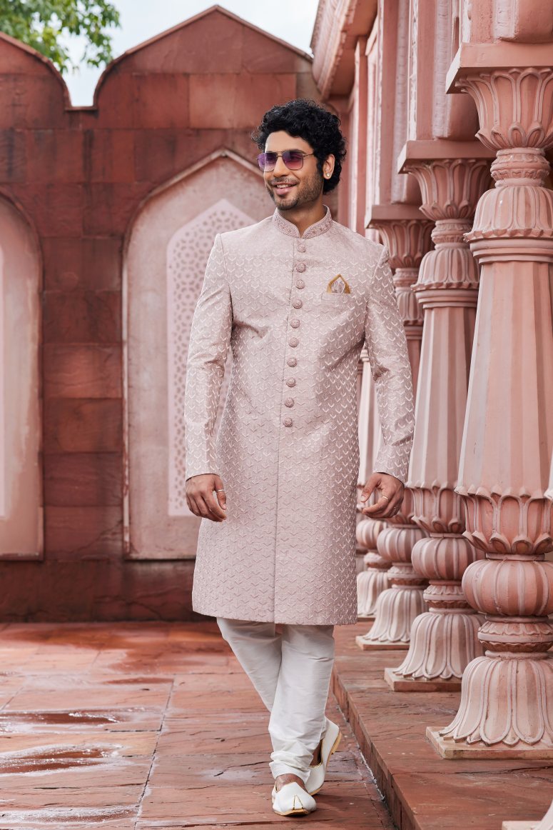 Traditional Indowestren Sherwani