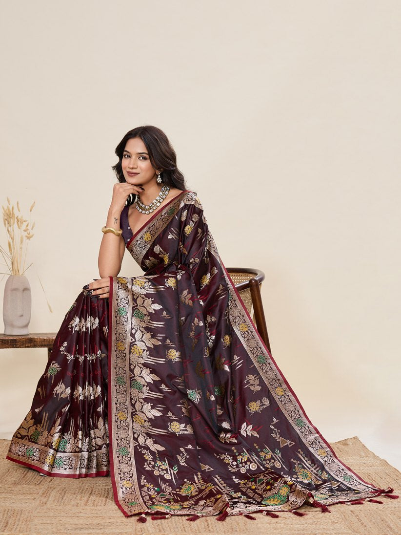 Catalog Designer Saree.
