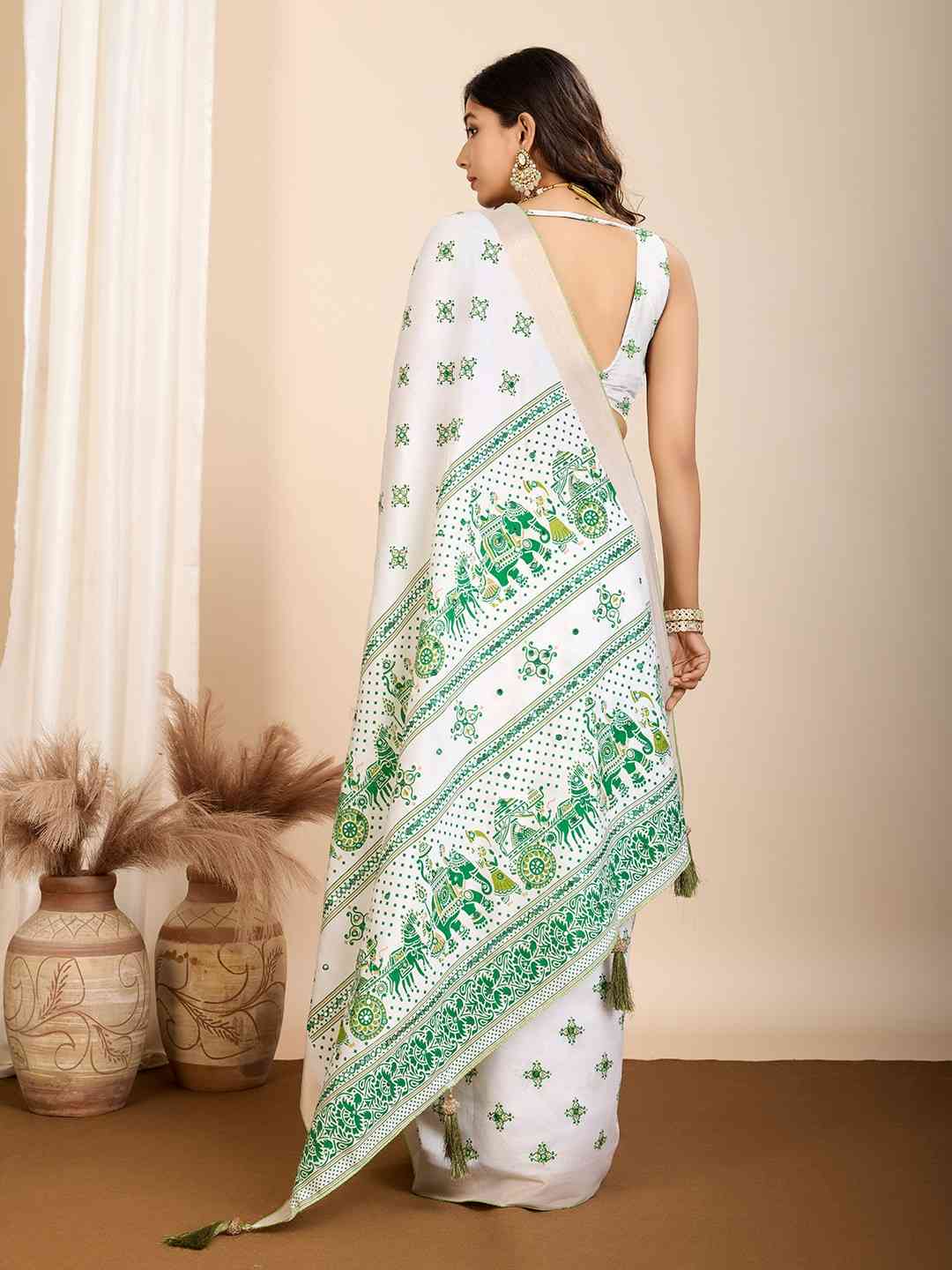 Catalog Designer Saree.