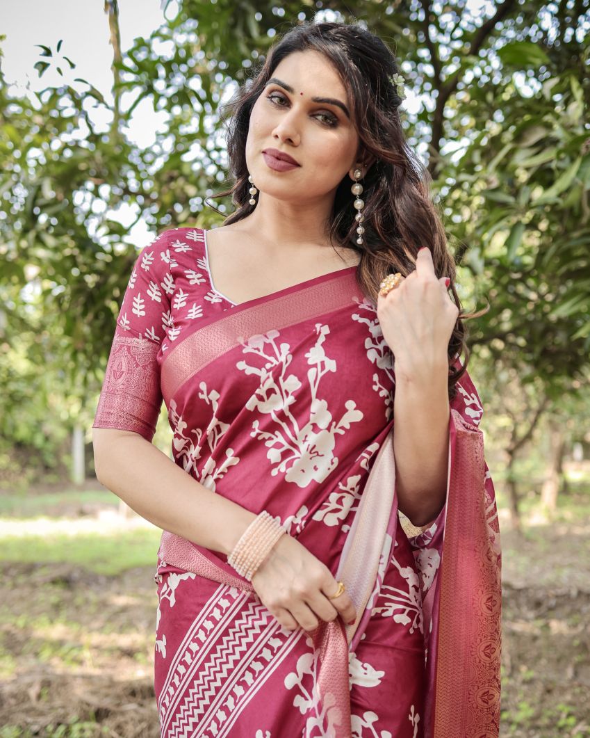 Catalog Designer Saree.