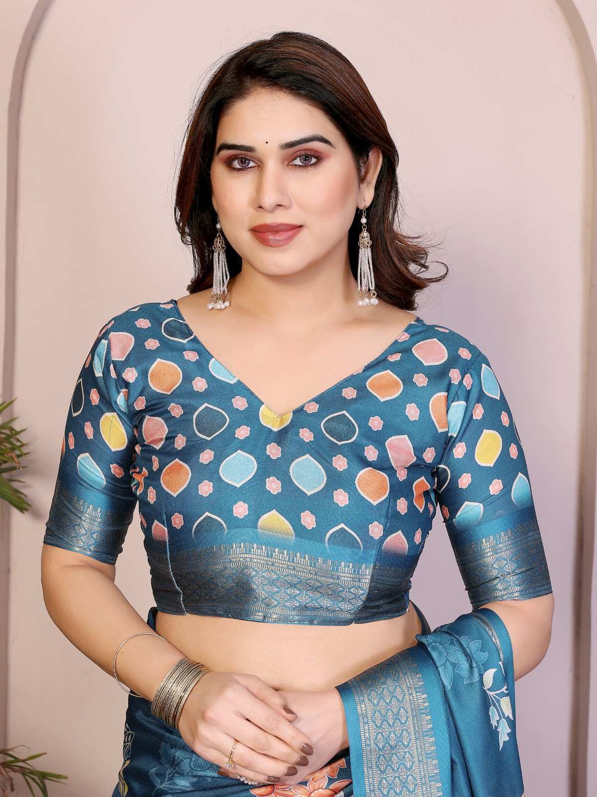 Catalog Designer Saree.