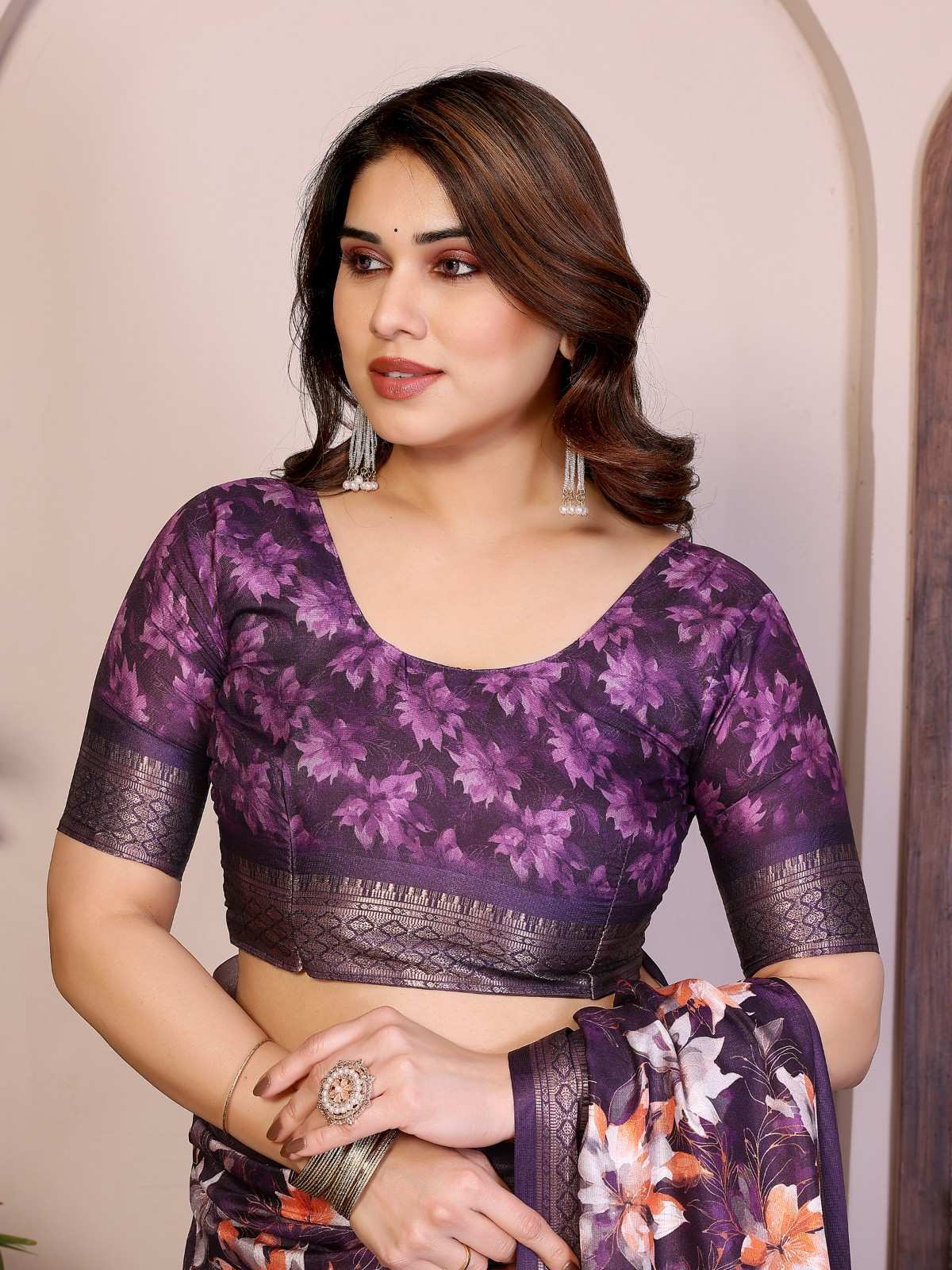 Catalog Designer Saree.
