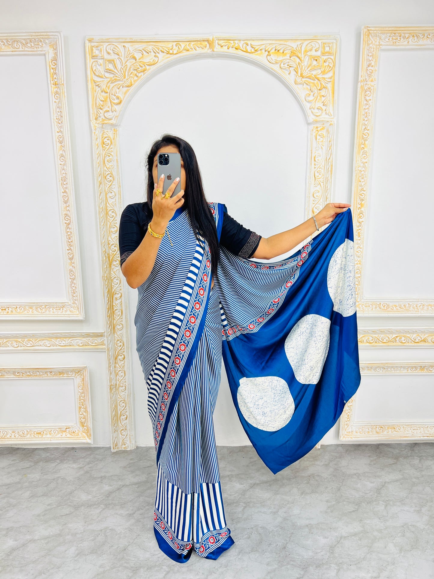 Catalog Designer Saree.
