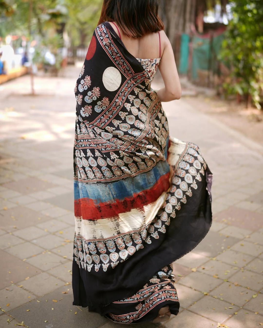 Catalog Designer Saree.