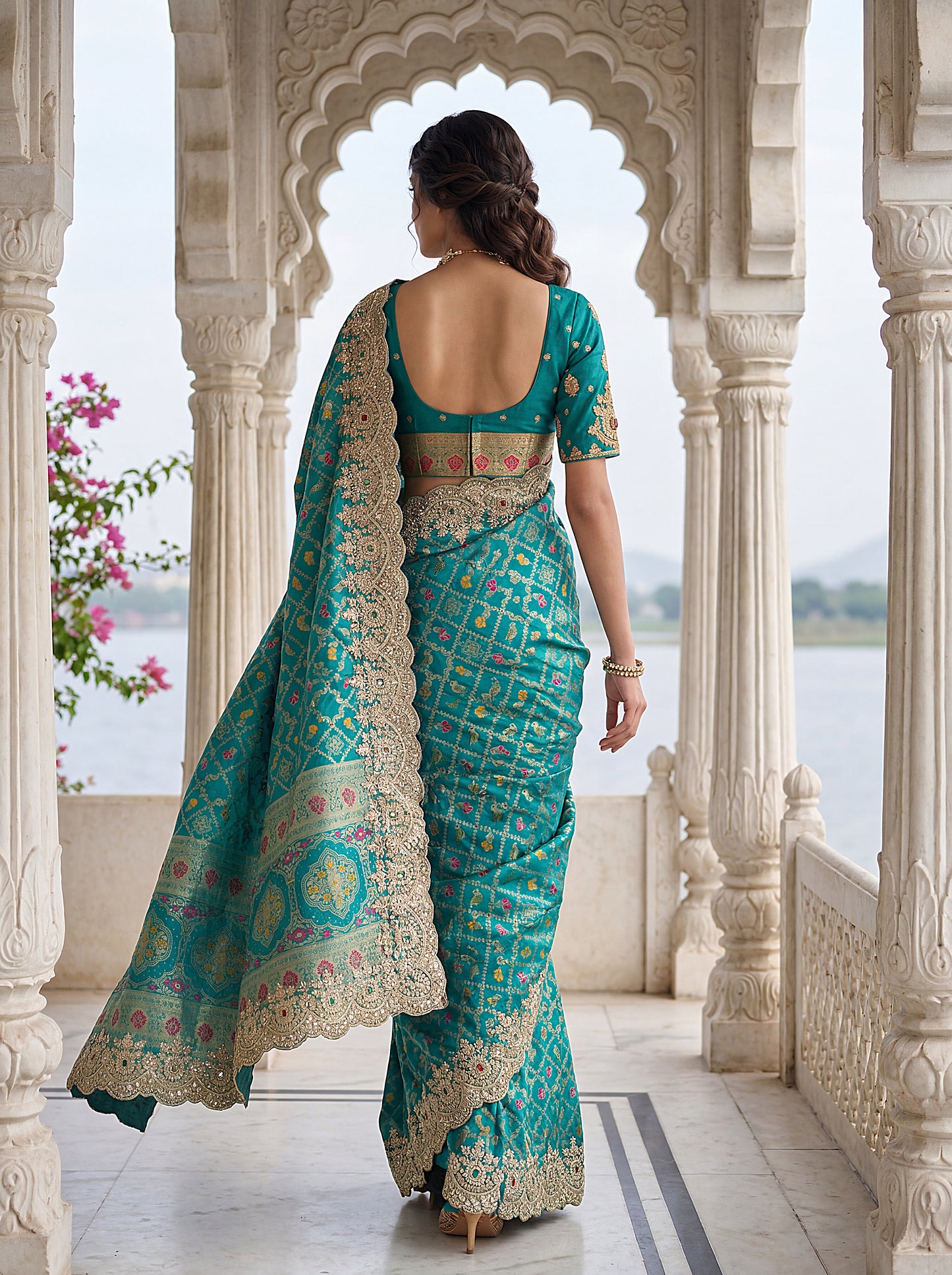 Catalog Designer Saree.
