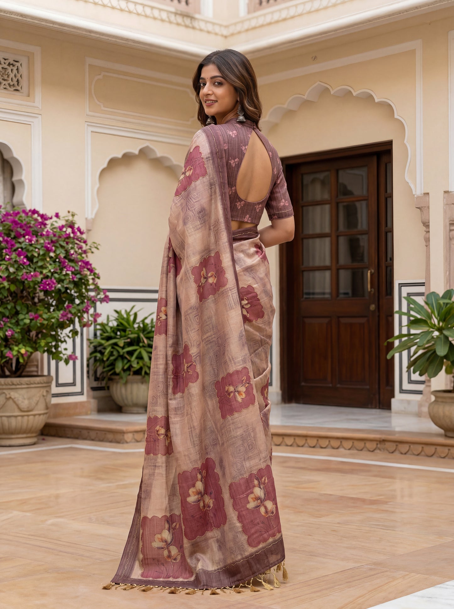 Catalog Designer Saree.
