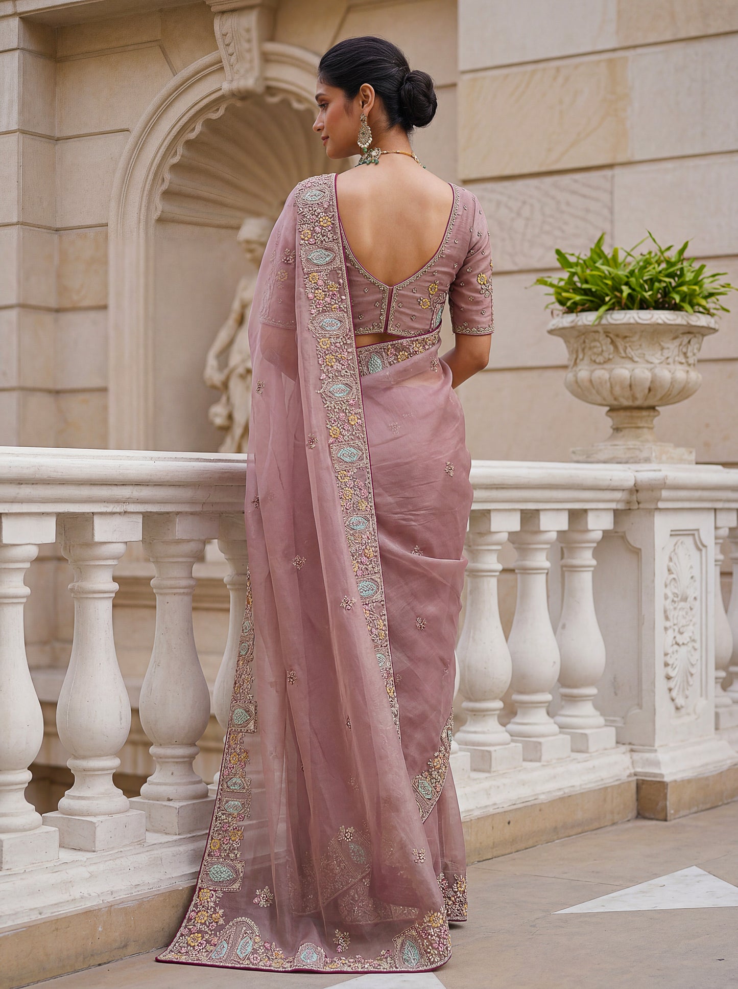 Catalog Designer Saree.