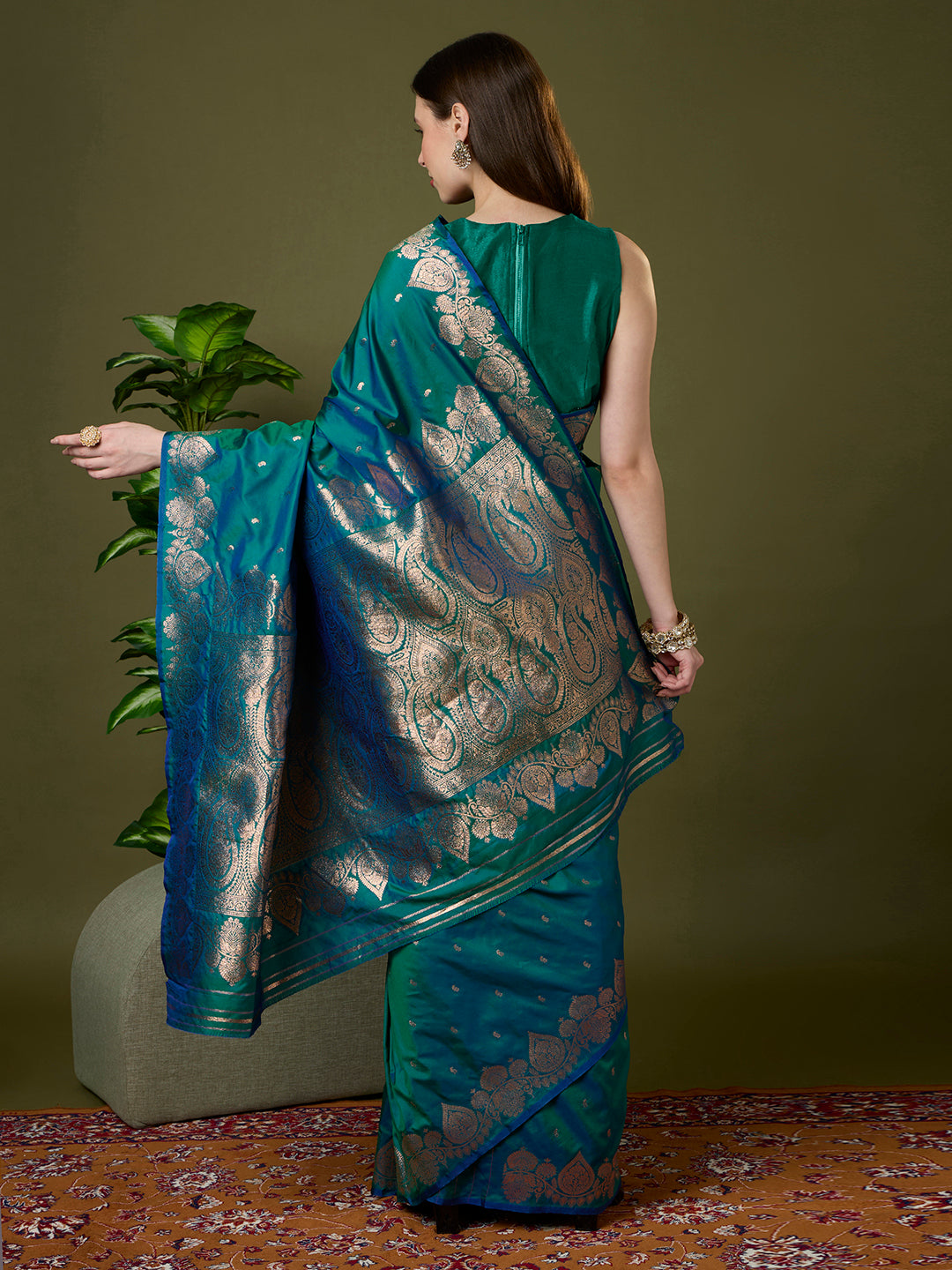 Catalogue Designer Banarasi Silk Saree