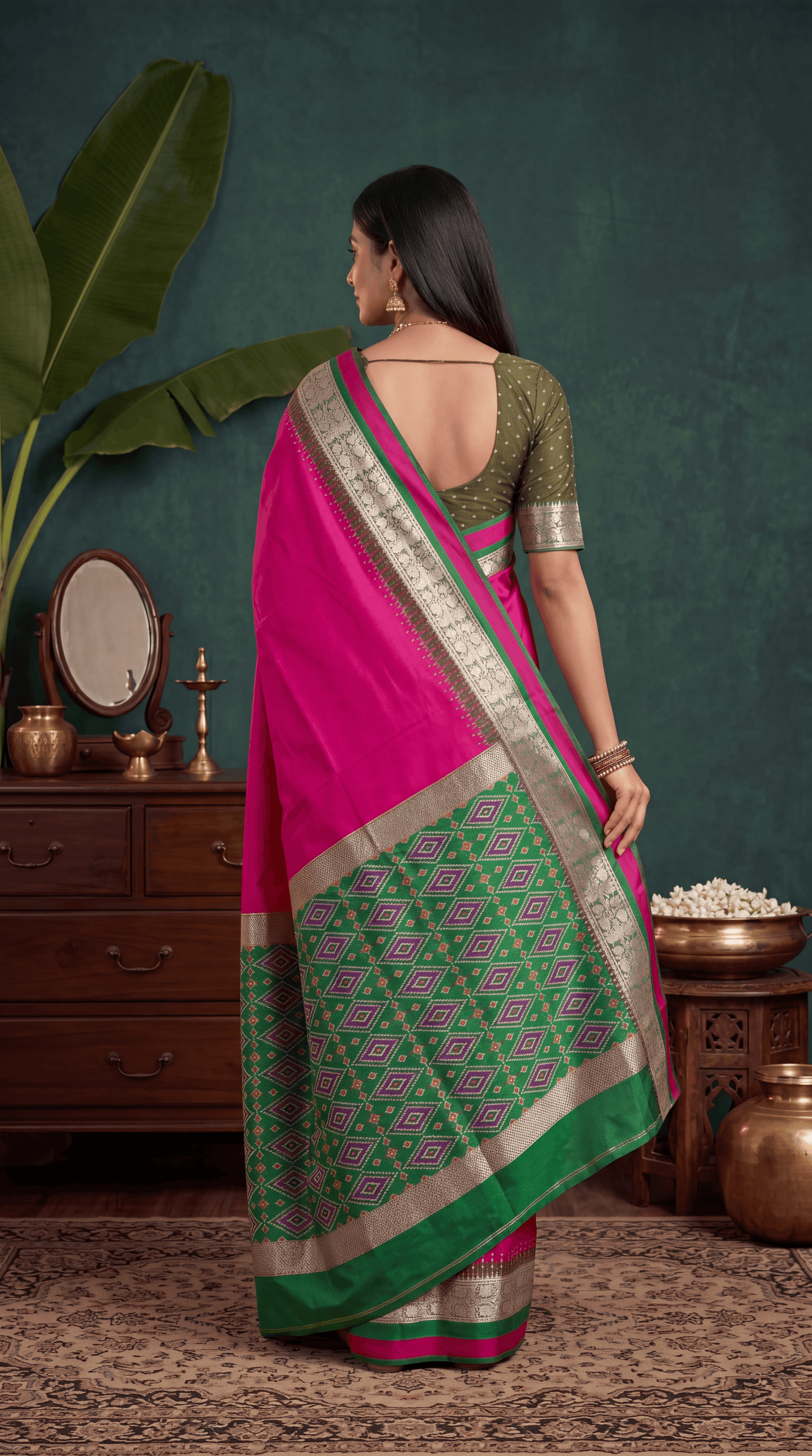 Catalogue Designer Silk Saree
