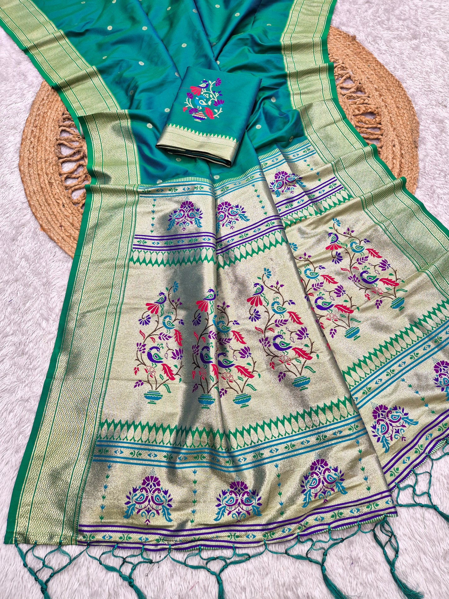 Catalogue Designer Paithani Silk Saree