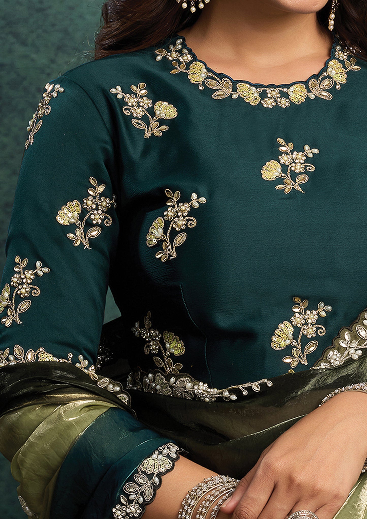 Catalogue Designer Silk Saree