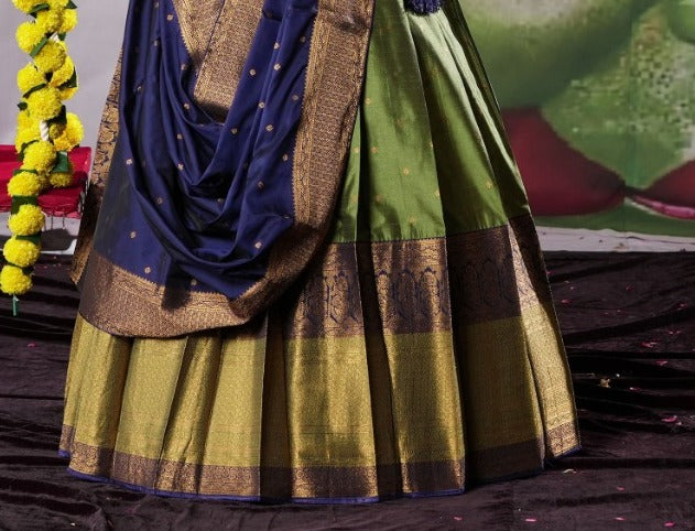 New Semi Stitiched Banarasi Lehenga Choli