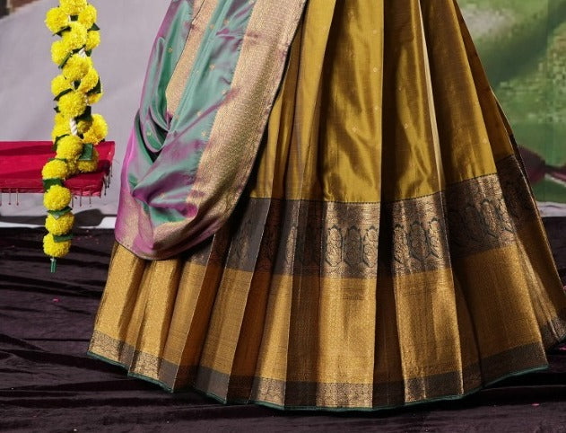 New Semi Stitiched Banarasi Lehenga Choli