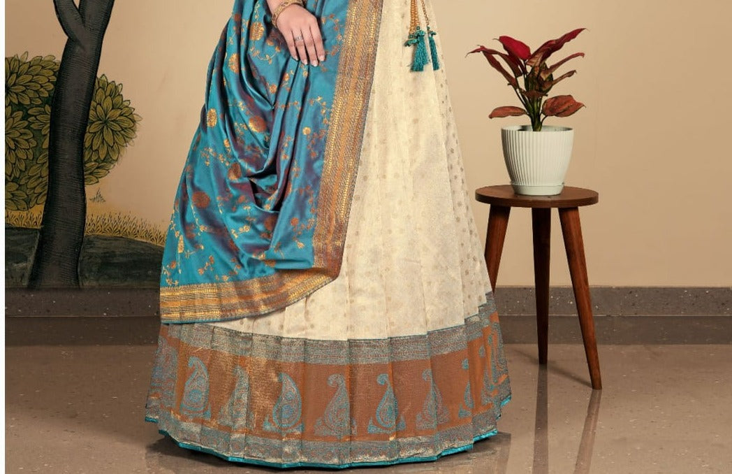 Latest Semi Stitched Lehenga Choli With Dupatta.
