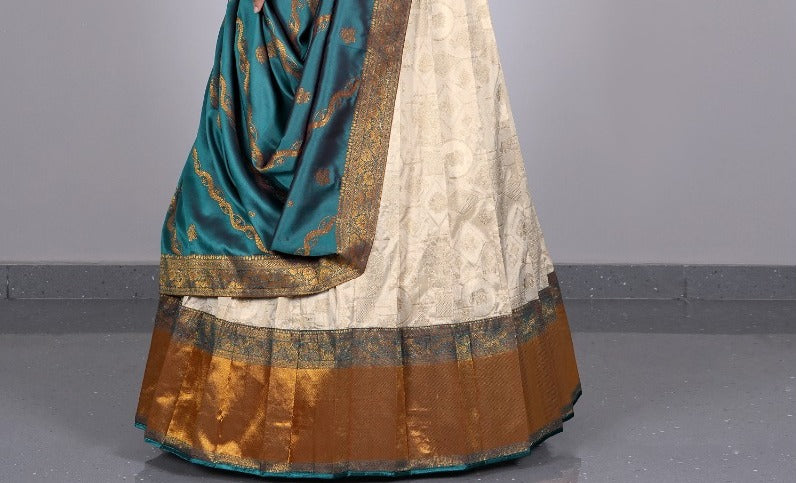 Latest Semi Stitched Lehenga Choli With Dupatta.