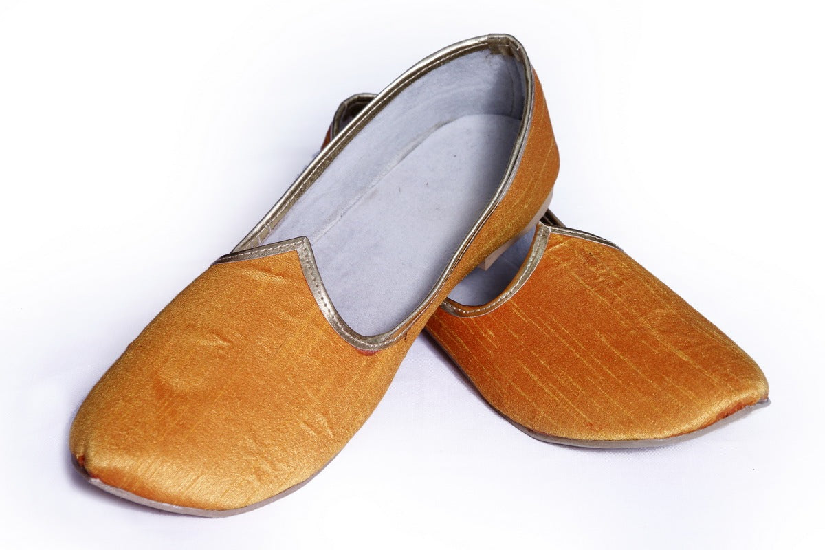 Sudarshan Sherwani Accessories Mojari Shoes