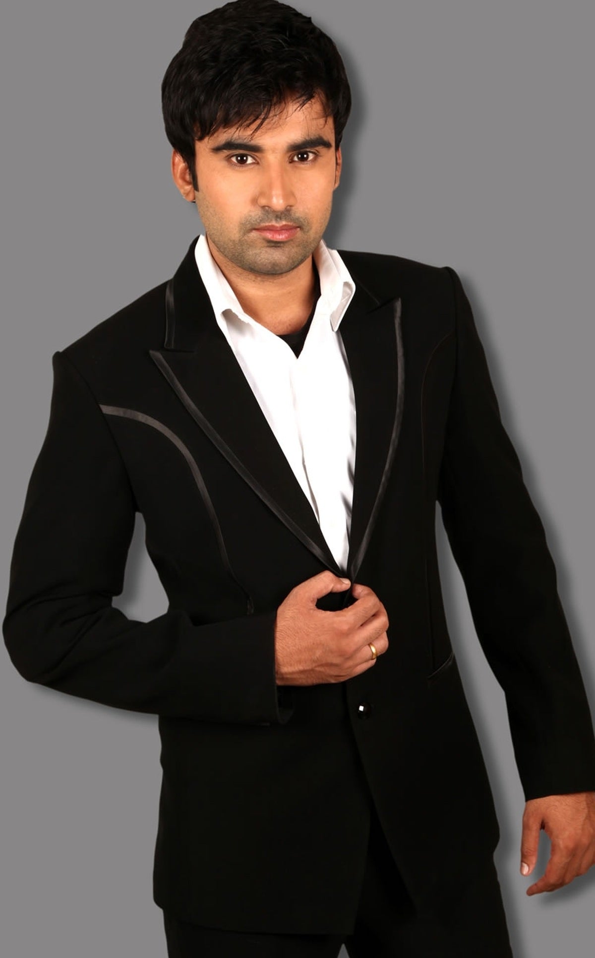 NEW DESIGNER WEDDING RECEPTION SUIT