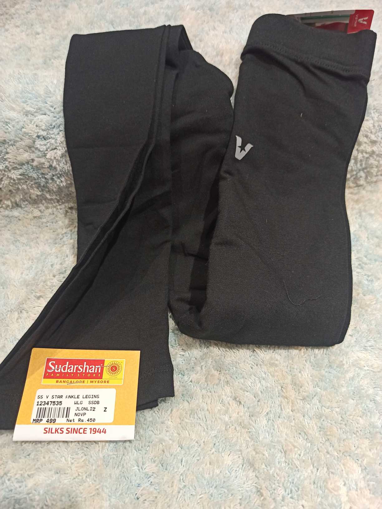 Women ankle length stretchable leggings