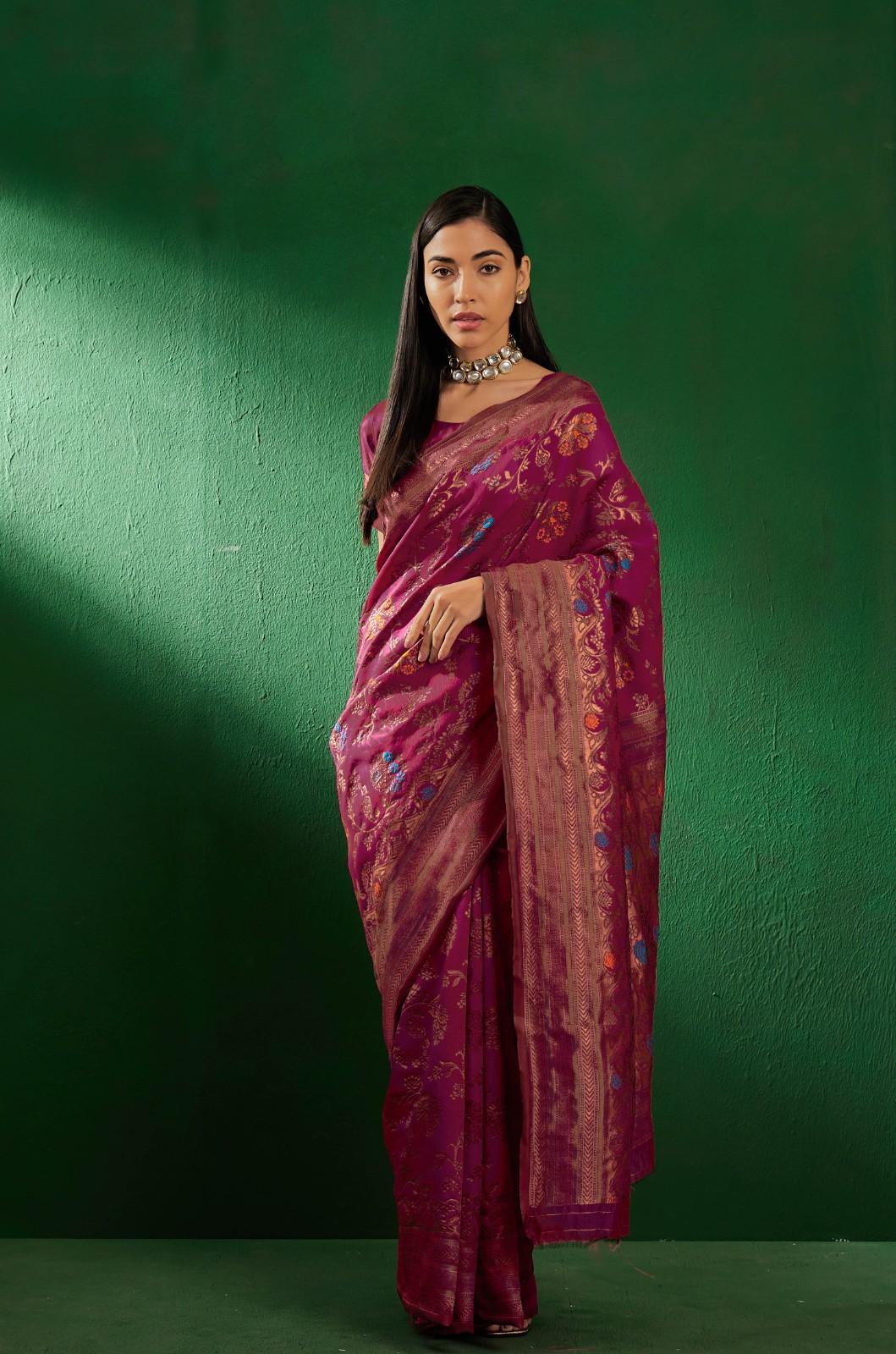 Catalog Designer Saree.