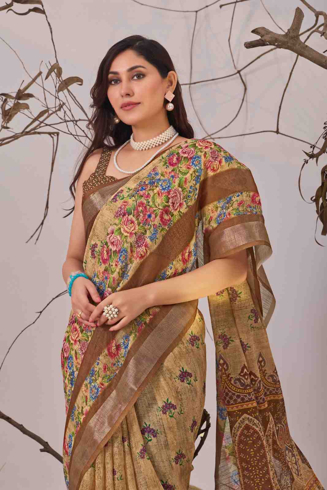 Catalog Designer Saree.